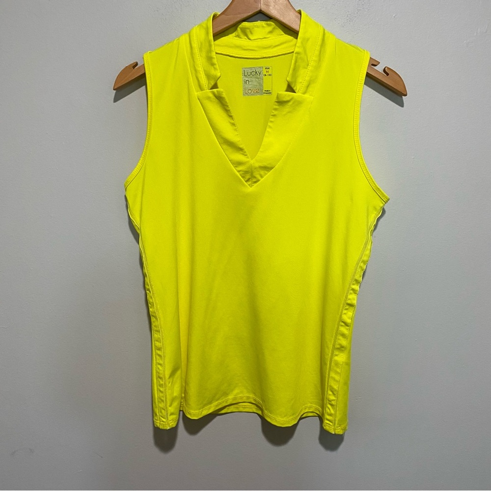 Lucky In Love Women's Yellow V-Neck Athletic Tank Top Size M (8-10)‎
